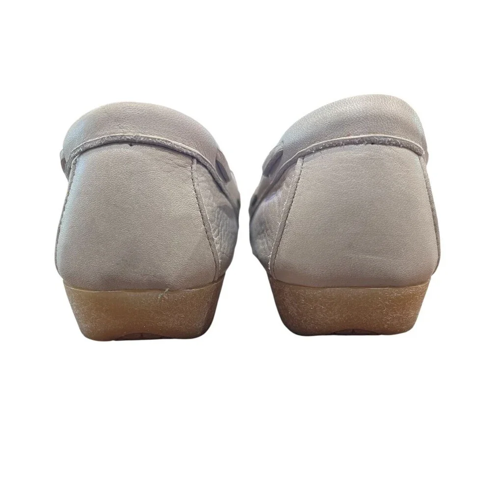 Dexter Women's Vintage USA Made Beige Leather Kiltie Moccasin Loafers  US 9.5